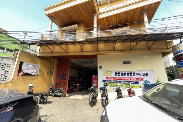 Redisa RedPartner near RS Saiful Anwar #5