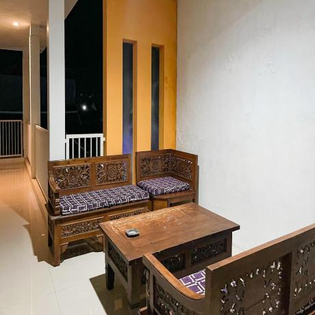 Oma Kost 3 Probolinggo Mitra RedDoorz #5