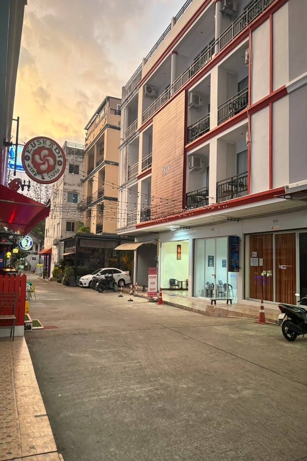 Praew Mansion #5