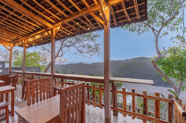 Baron Beach Bungalow #5