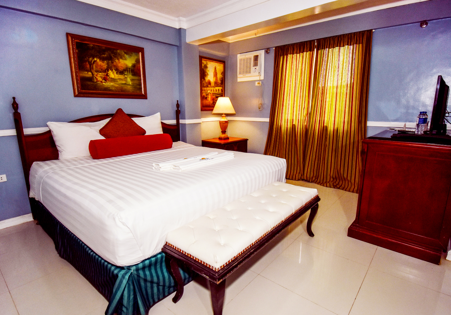 Dreamwave Hotel Puerto Galera