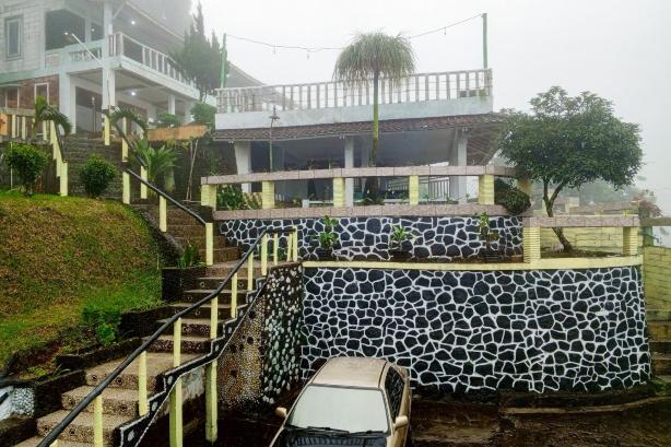 Villa Kampus Near Taman Safari Cisarua Puncak RedPartner #5