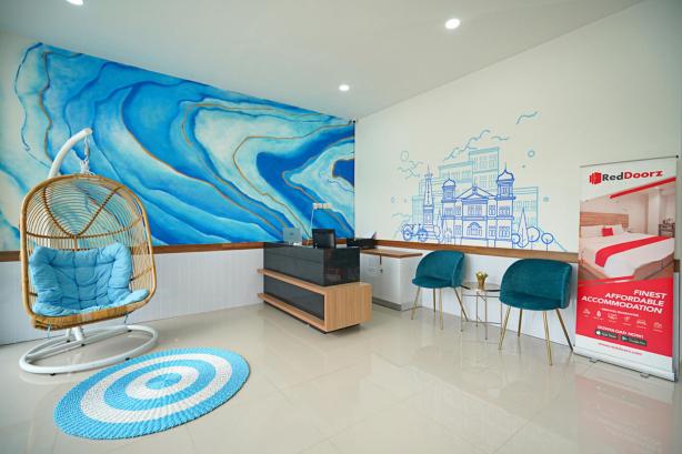 RedDoorz Plus @ Terban Residence #5