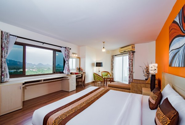 Golden Beach Cha-Am Hotel #5