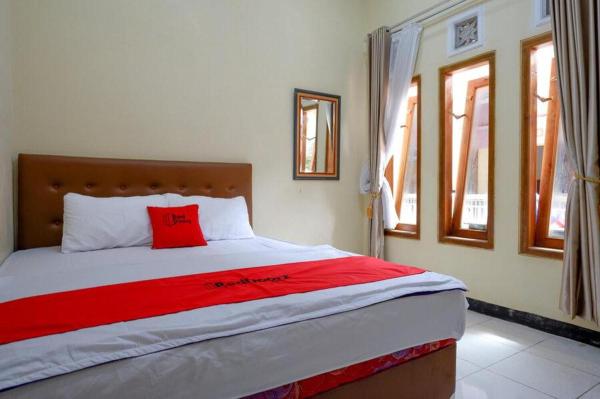 RedDoorz Near Desa Wisata Tambi Dieng
