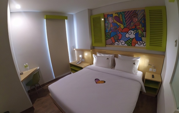 MaxoneHotels.Com at Kramat #5