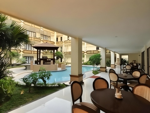 Yusro Hotel Restaurant & Convention #5