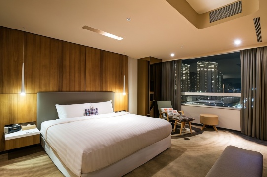 Home Hotel #5