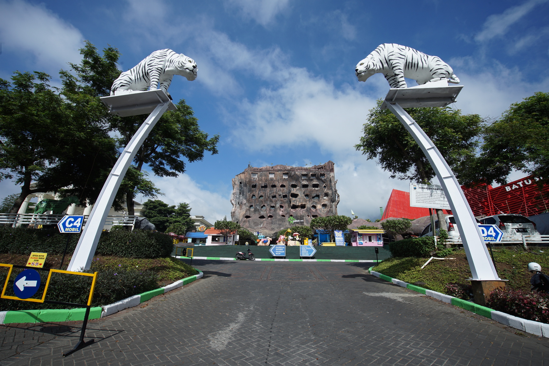 Pohon Inn Hotel