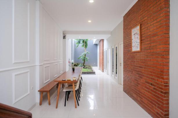 Urbanview Stay @H Jakal by RedDoorz #5