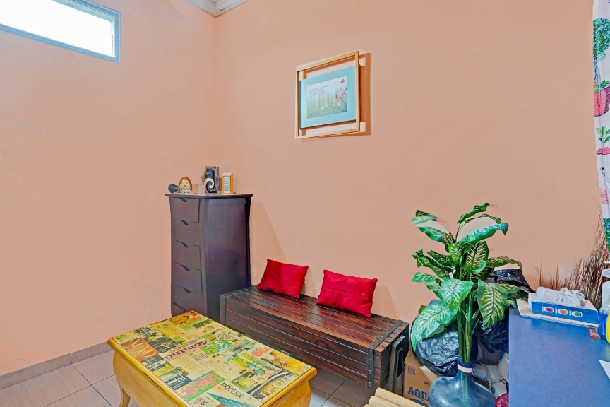 Kediri Homes Guest House #5