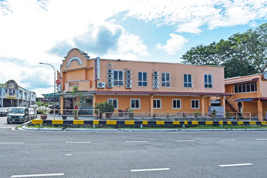 OYO 90510 Hotel Sahara