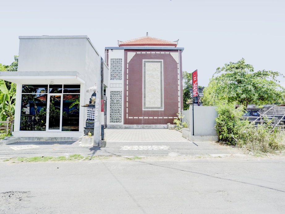 Sartika Hotel Mitra RedDoorz Pati #5