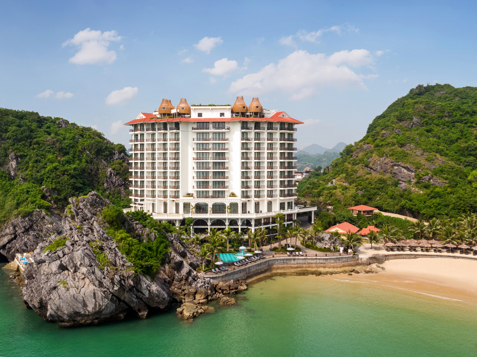 Perle d'Orient Hotel Cat Ba - MGallery Collection