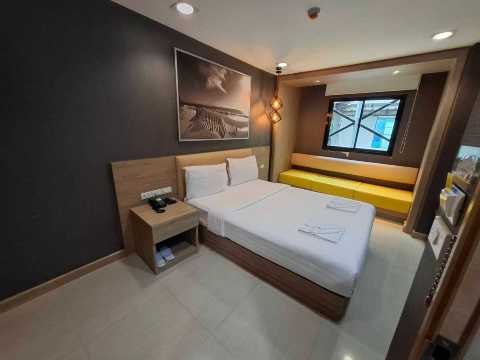 Collection O Pratunam 19 Hotel #5
