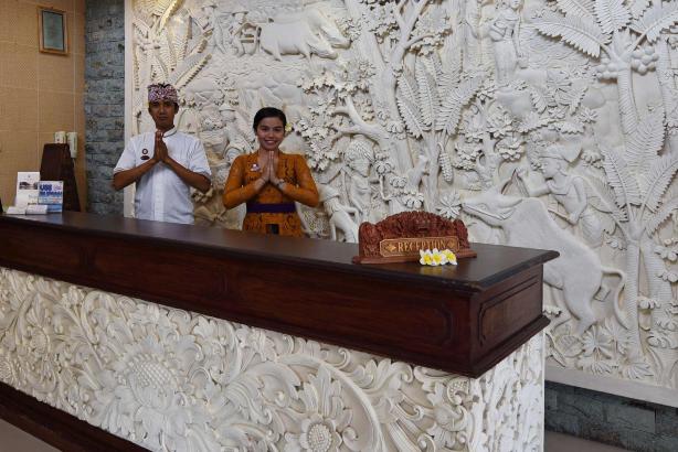 Puri Saron Hotel Baruna Beach Cottages #5
