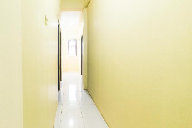 OYO 2165 Alyah Guest House Syariah #5