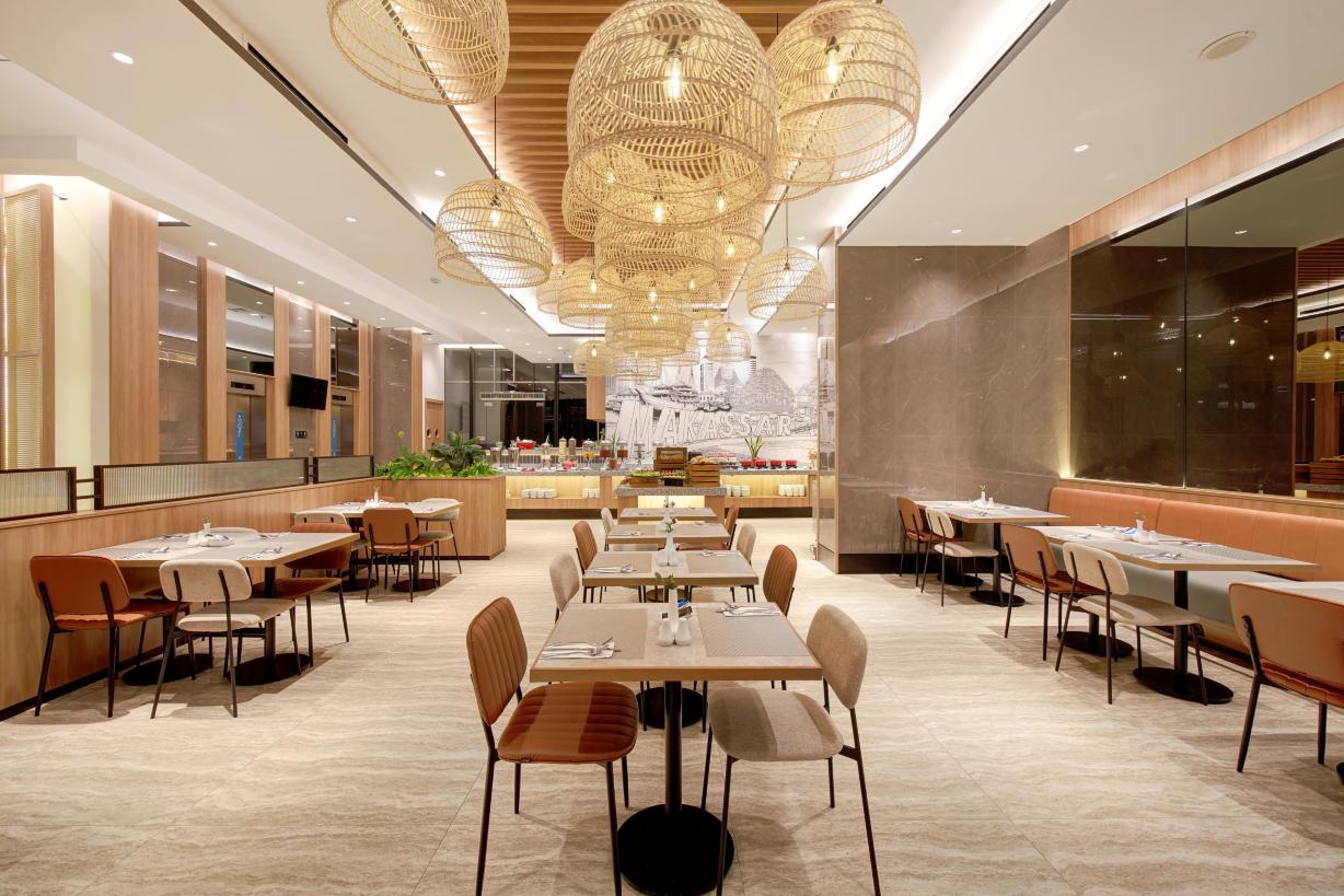 Aston Inn Pantai Losari Makassar #5