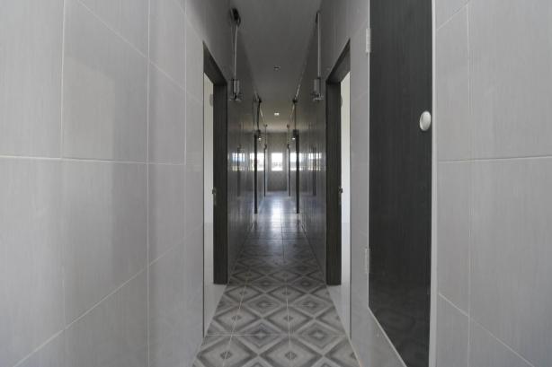RedDoorz Plus near RS Royal Prima Medan #5