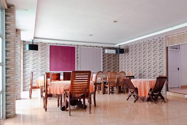 RedDoorz Syariah @ Hotel Dafiz Ananda Ujung Padang #5