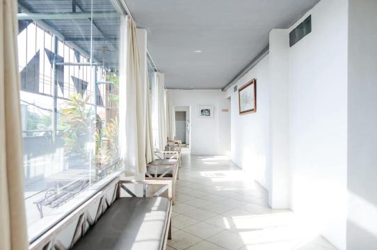 RedDoorz Plus @ Sunrise Hotel Sanur #5