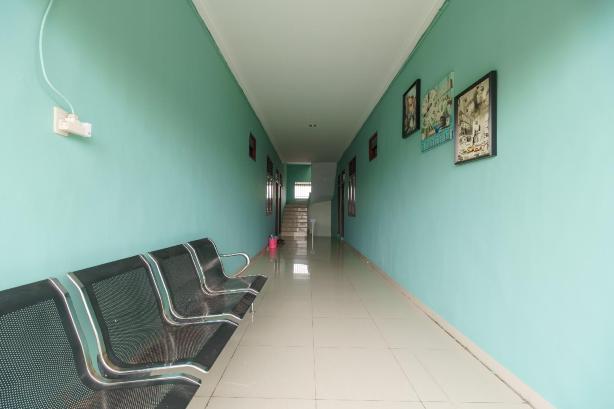 RedDoorz Syariah Near Uisu Medan #5