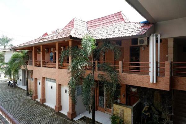 RedDoorz Plus Near Haluoleo University #5