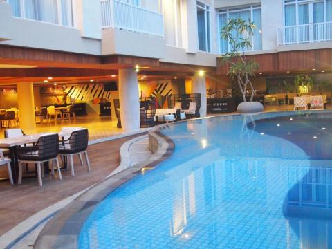 Bedrock Hotel Kuta #5