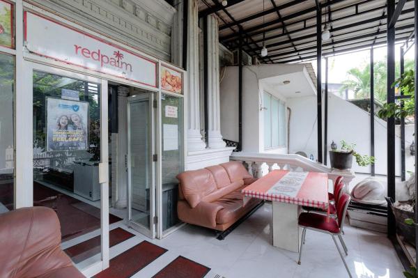 RedDoorz Plus @ Guntur Raya Setiabudi #5