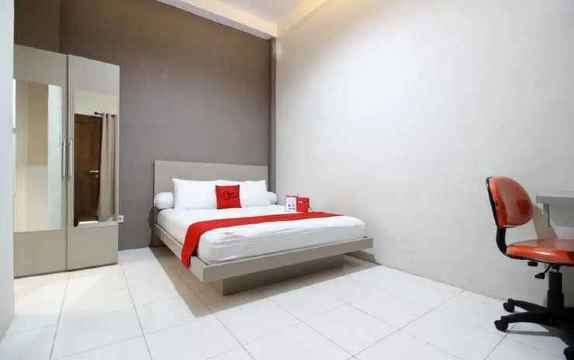 RedDoorz Plus Near Upn Jogjakarta 2 #5