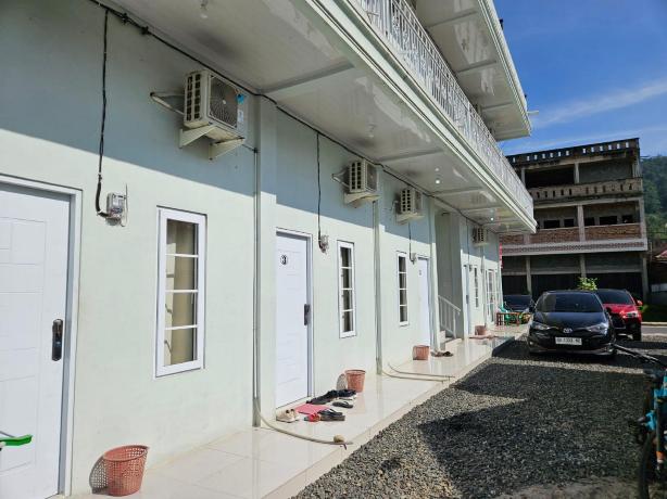 RedDoorz Syariah Near Kantor Bupati Pantai Pandan Sibolga #5