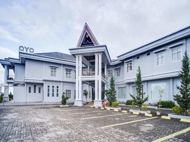 Capital O 540 Esther Hotel