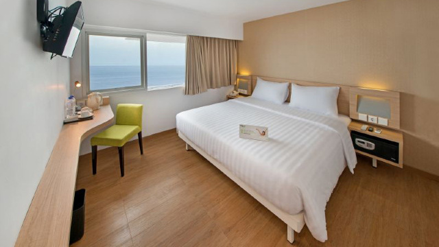 Whiz Prime Hotel Megamas Manado #5