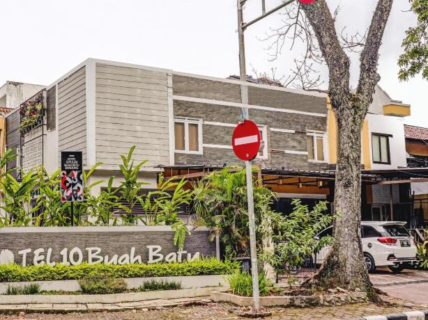 OYO 90278 Hotel Sepuluh Buah Batu Bandung