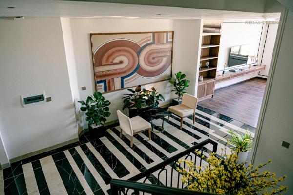 Regal Collection House #5
