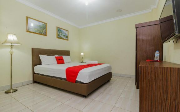 RedDoorz @ Malalayang 2 Manado #5