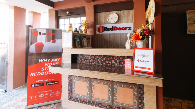 RedDoorz Plus near Lapasan Plaza Cagayan de Oro #5