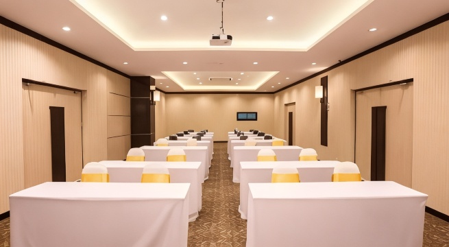 L Hotel #5