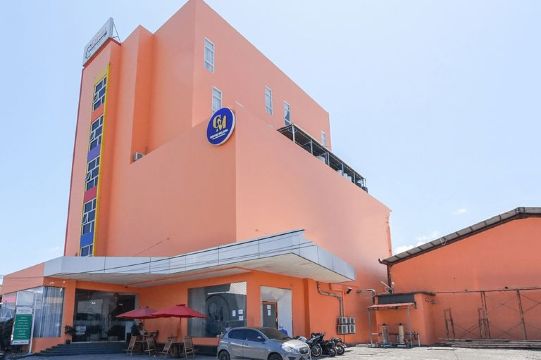 Hotel Royal Manado #5