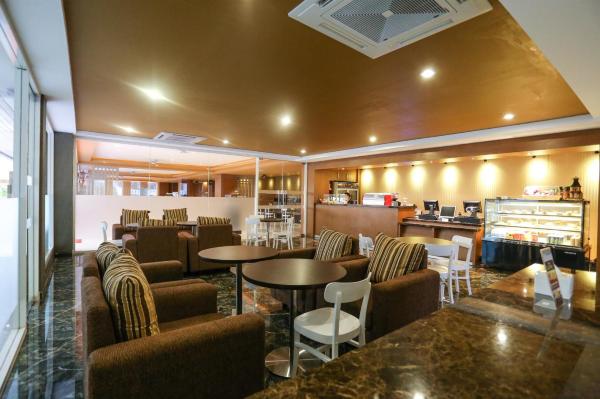 Sylvia Hotel Premier Kupang #5