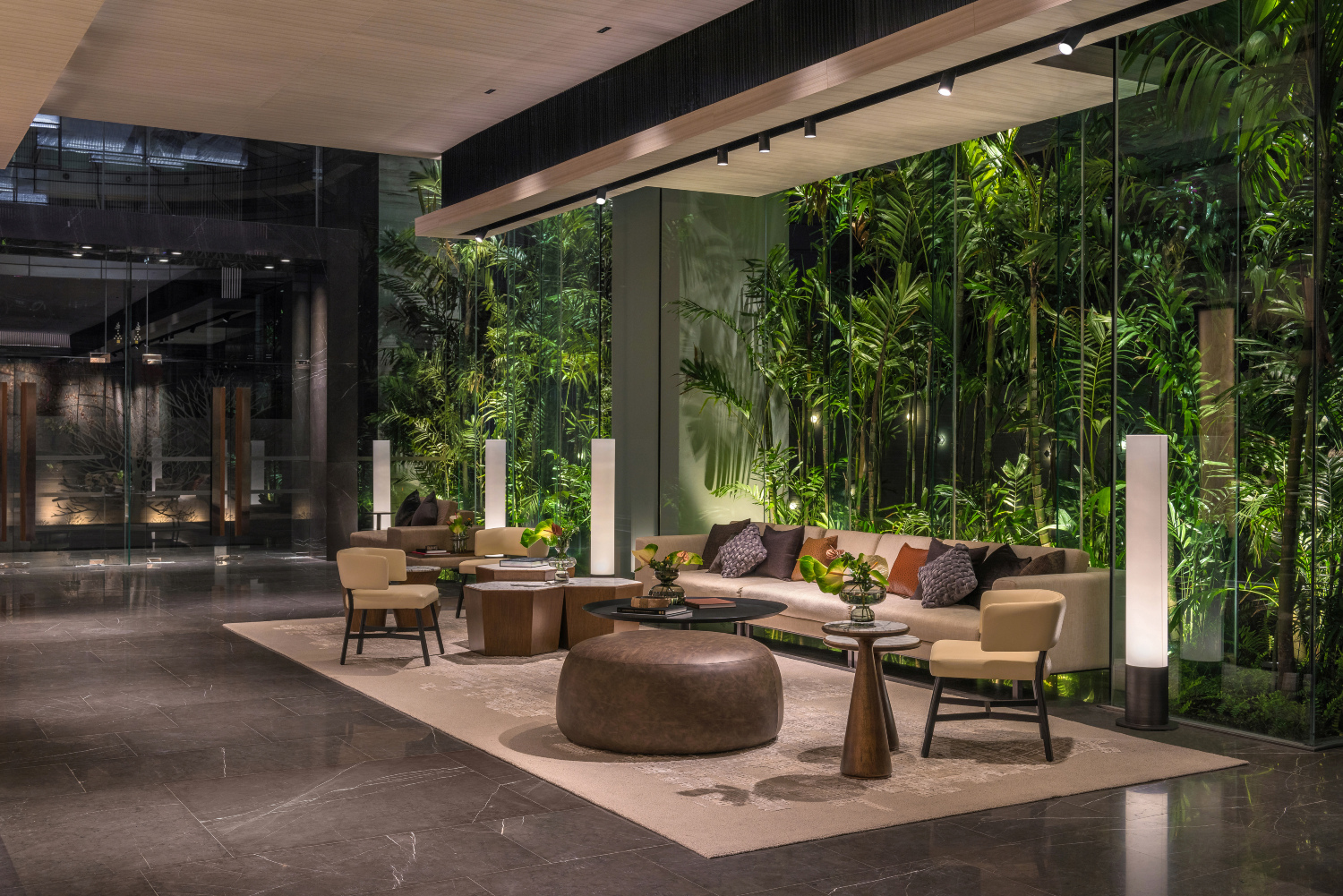 DoubleTree by Hilton Bangkok Ploenchit #5