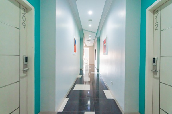 RedDoorz Plus @ Point Phila Cihampelas #5
