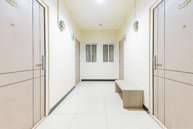 RedDoorz Near Botani Square Mall #5