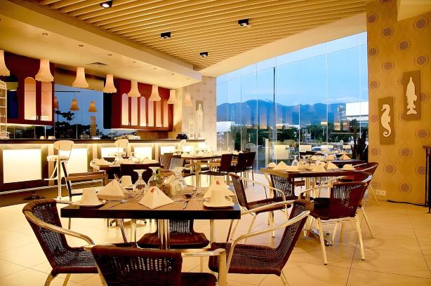 Lion Hotel & Plaza #5