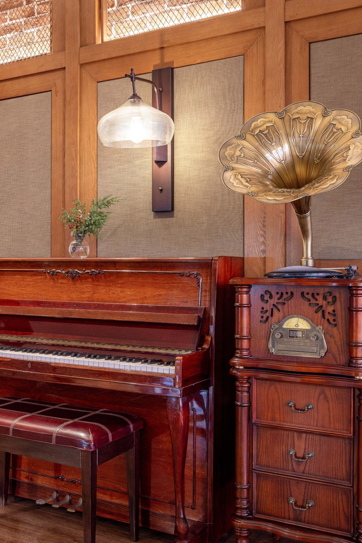 James Joyce Coffetel (Qinhuangdao People's Park) #5