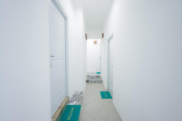 RedDoorz Plus at Jalan Gatot Subroto Jakarta #5