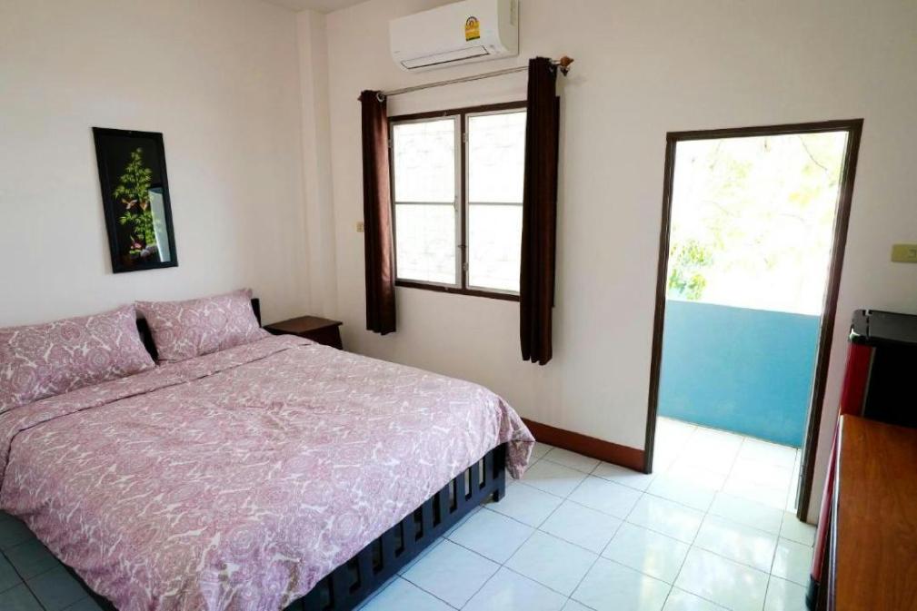 Deejai Hotel