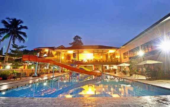 Grand Ussu Hotel & Convention #5