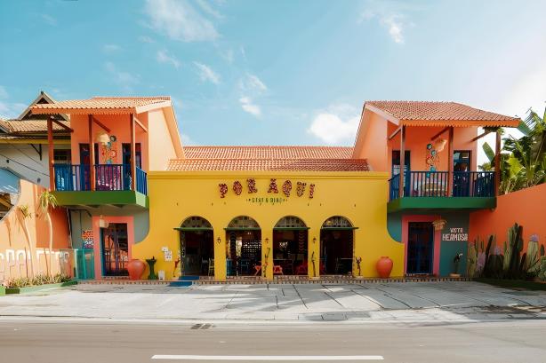 POR AQUI STAY & DINE