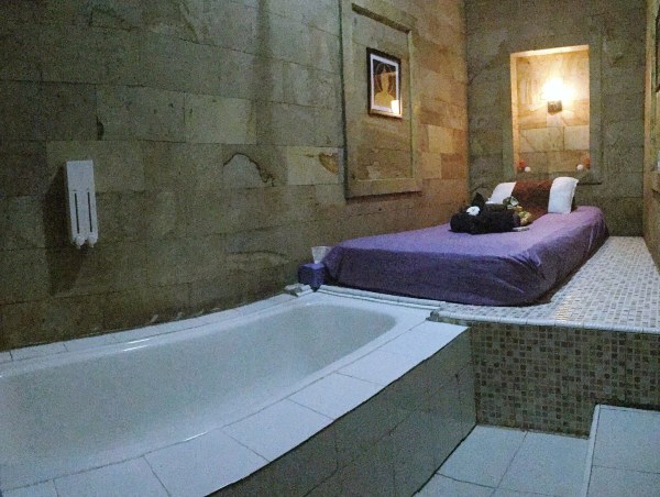 Grand Sari Hotel #5
